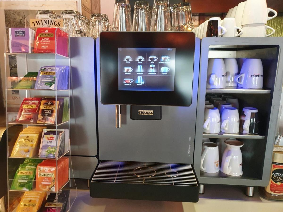 达拉酒店 洛伊克巴德 外观 照片